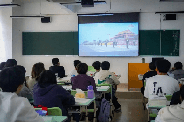 成都包过公办的单招培训机构——成都普华单招培训学校
